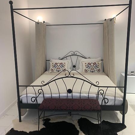 Tiltu 5 Jacuzzi Apartment Klaipeda Ngoại thất bức ảnh