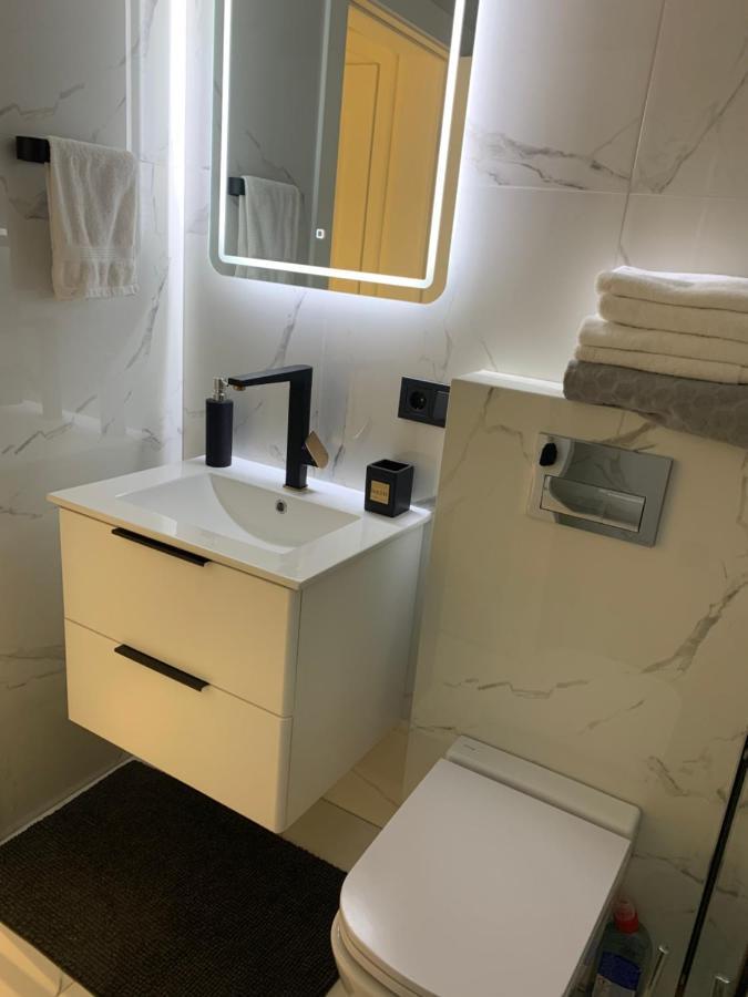 Tiltu 5 Jacuzzi Apartment Klaipeda Ngoại thất bức ảnh