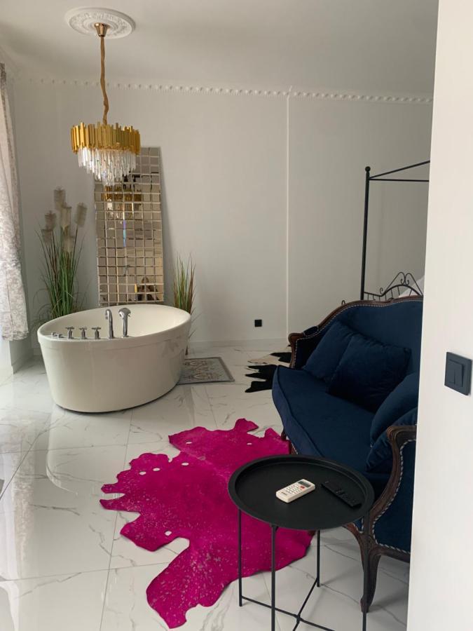 Tiltu 5 Jacuzzi Apartment Klaipeda Ngoại thất bức ảnh